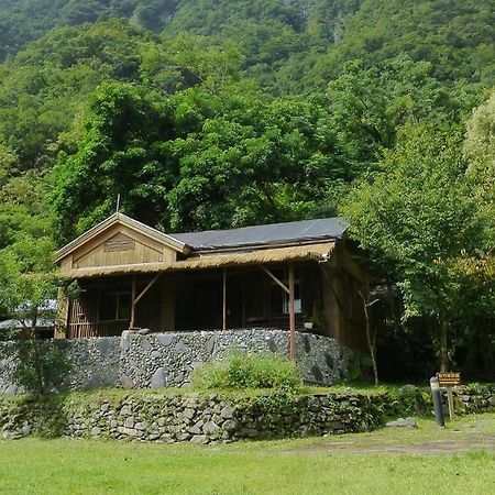 Taroko Village Hotel Fushi Экстерьер фото