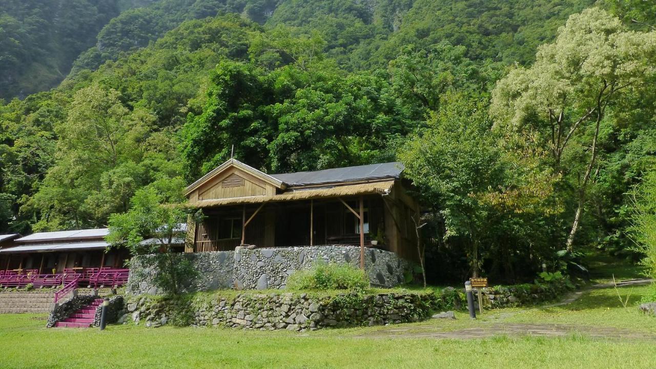 Taroko Village Hotel Fushi Экстерьер фото